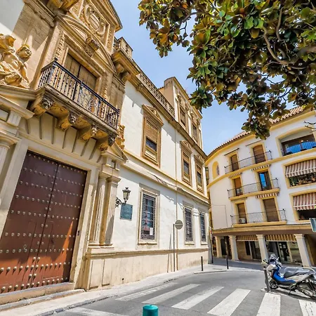 아파트 En El Centro Con Parking Y Terraza *